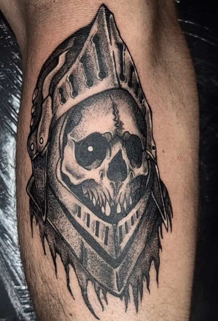 calavera-tattoo-black-and-grey-alpedrete