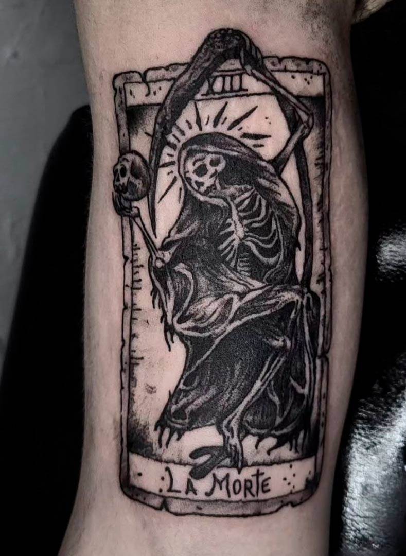 tatuaje-carta-tarot-la-muerte-madrid